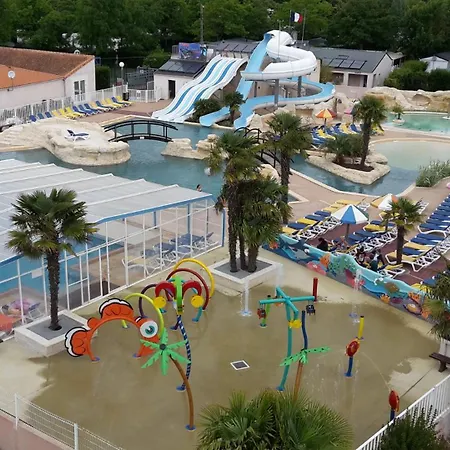 Kemp Camping Les Sables *